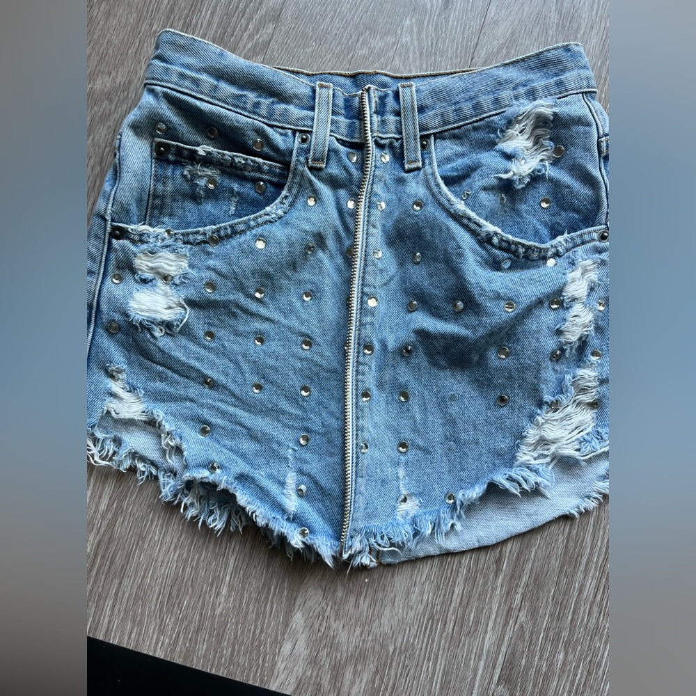 LF/Carmar denim skirt size26